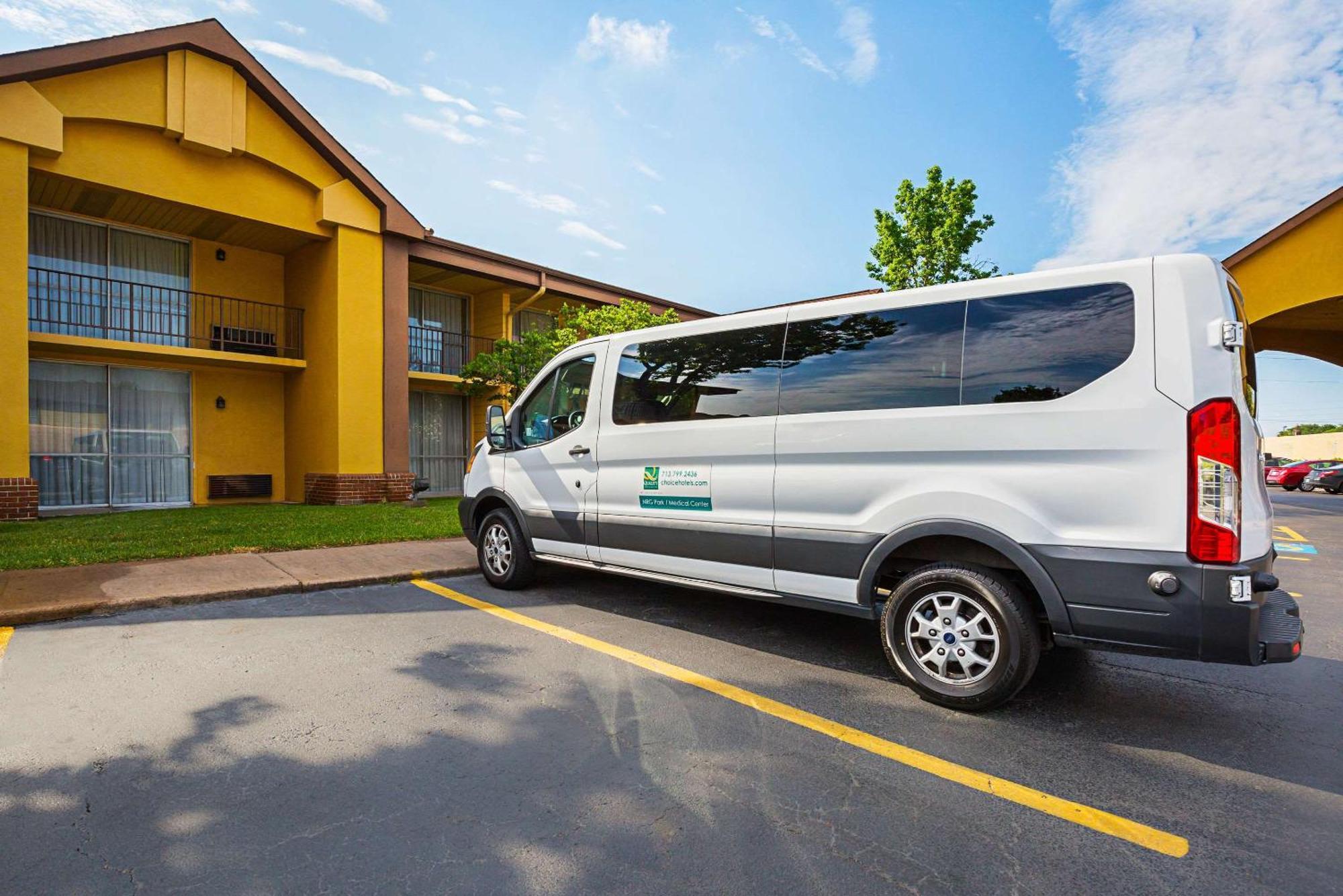Hotel Quality & Nrg Park - Medical Center 3*