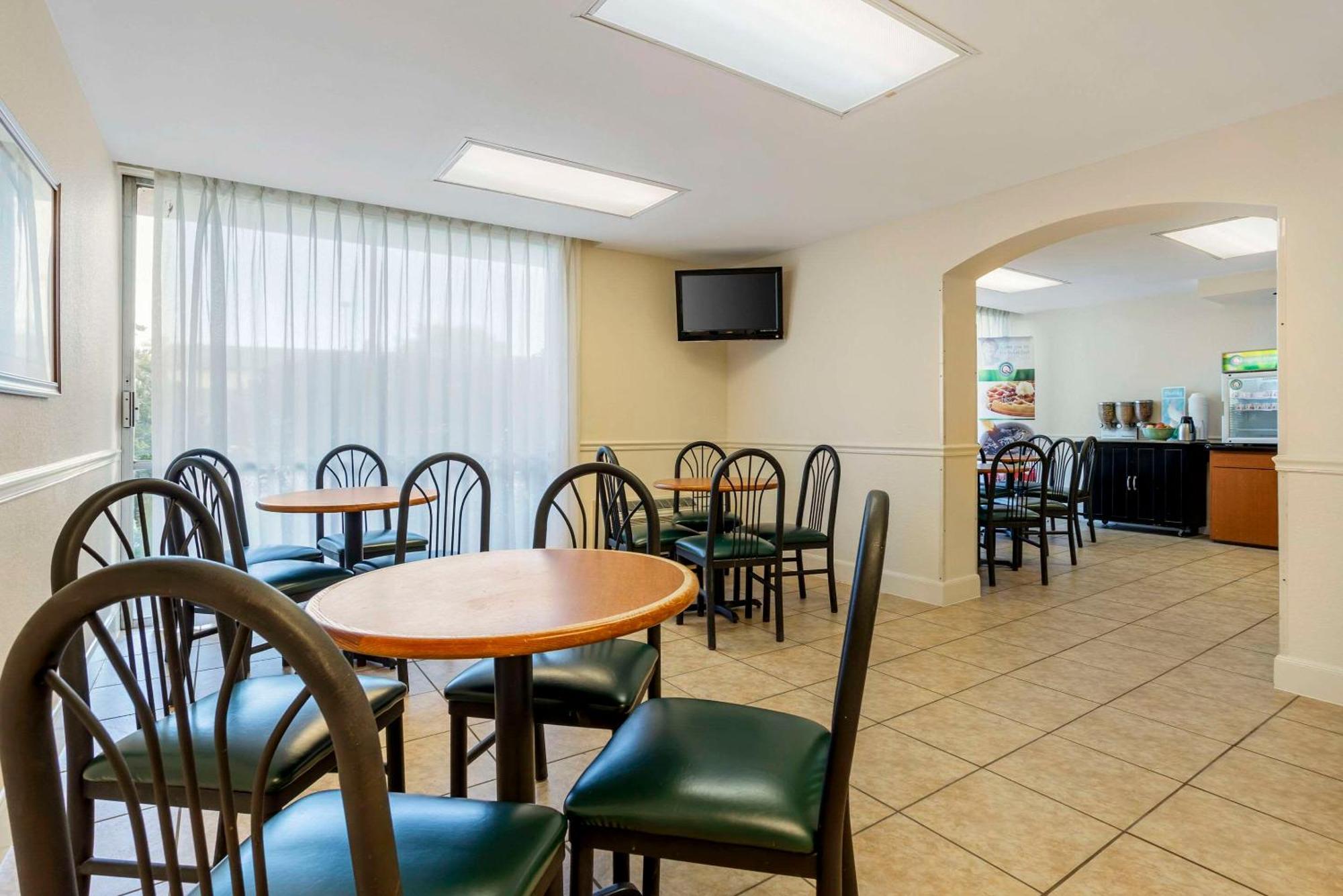 Quality & Nrg Park - Medical Center Houston