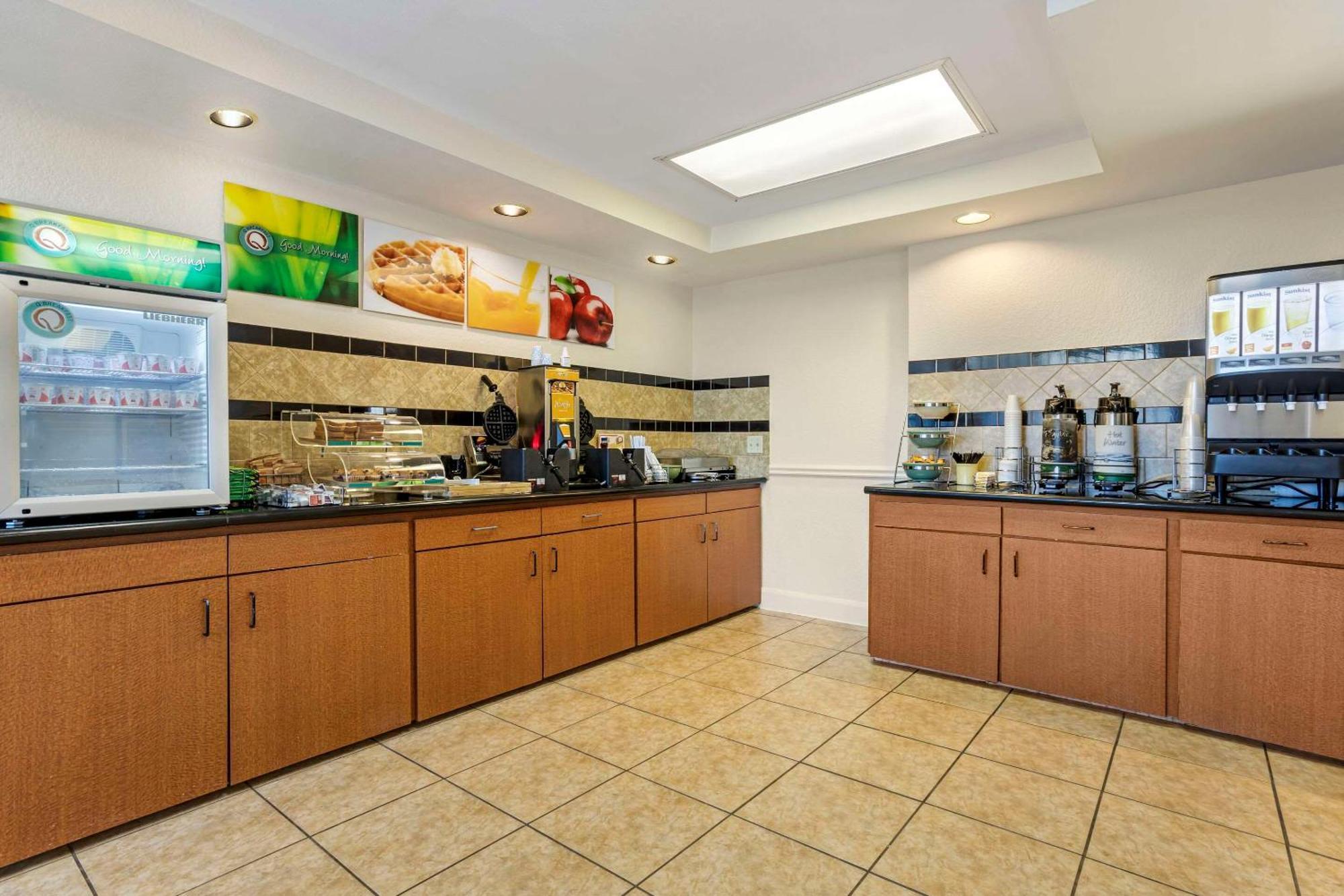 Quality & Nrg Park - Medical Center Hotel