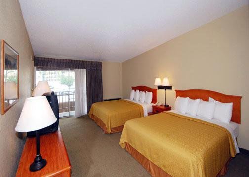 Hotel Quality & Nrg Park - Medical Center 3*