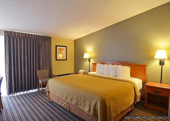 Quality & Nrg Park - Medical Center Hotel 3*