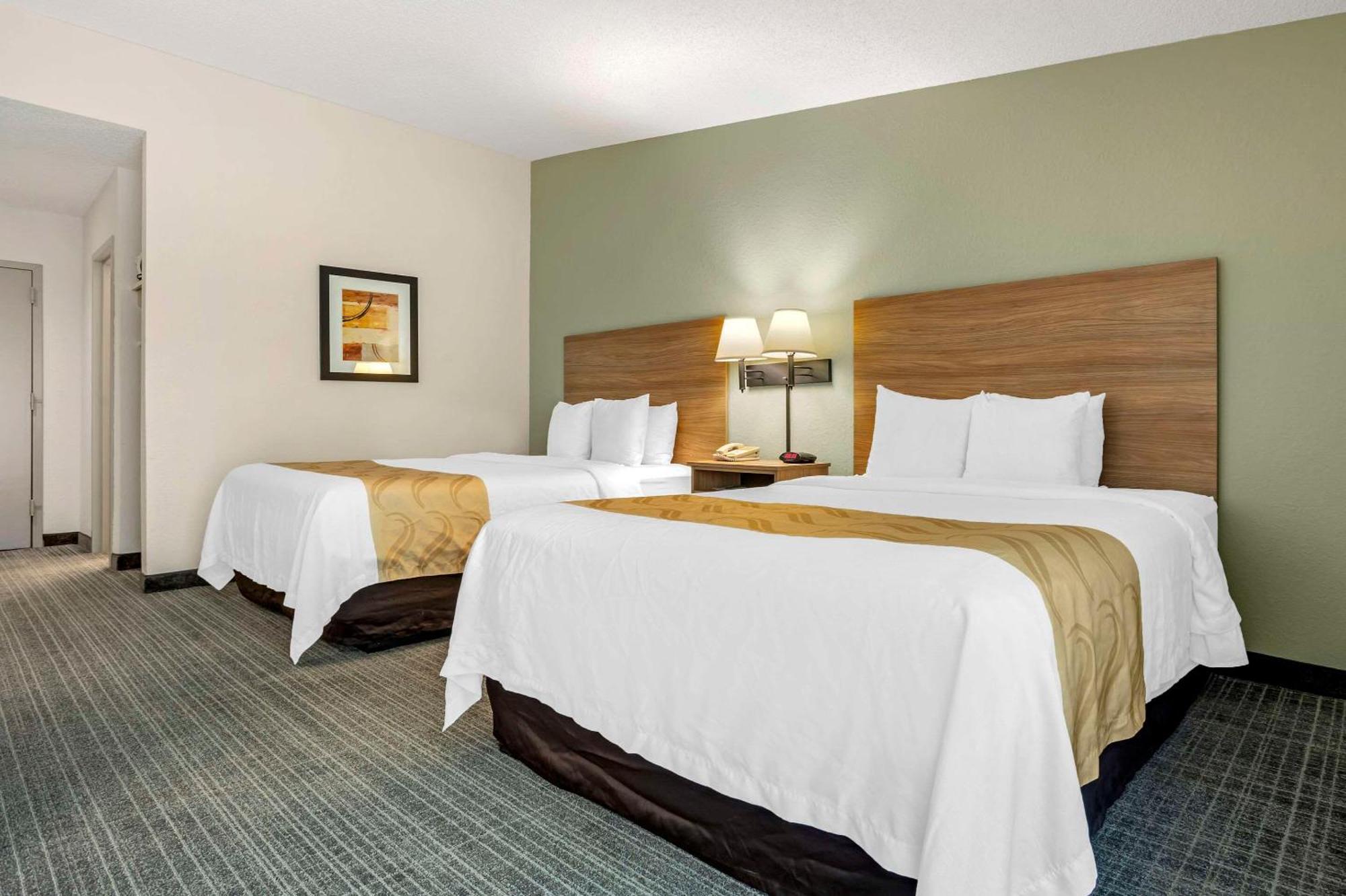 Hotel Quality & Nrg Park - Medical Center 3*