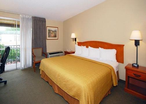 Quality & Nrg Park - Medical Center