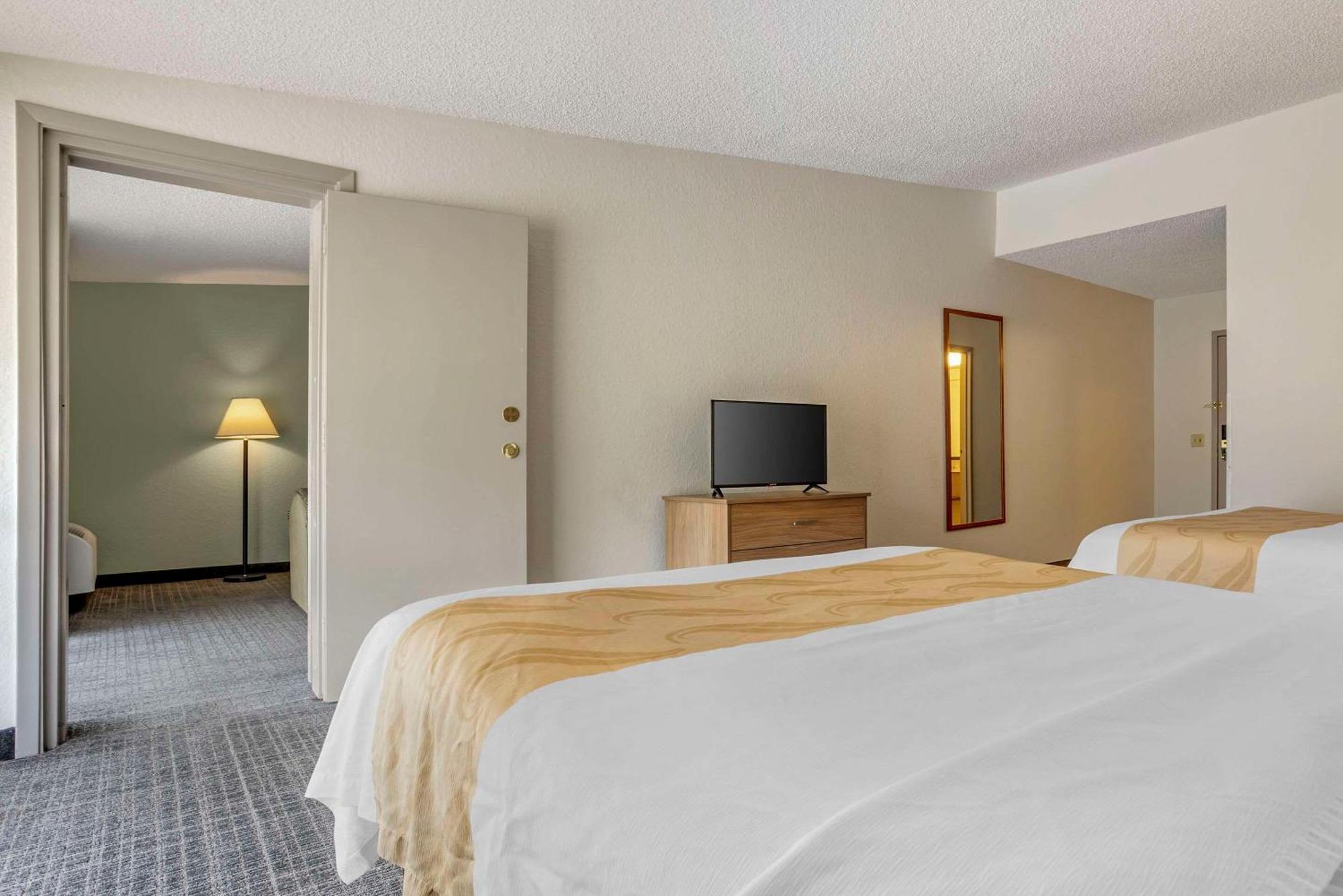 Hotel Quality & Nrg Park - Medical Center 3*